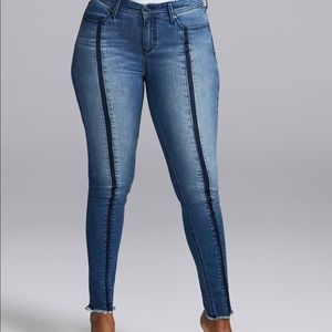 🌺EUC-NYDJ Taylor Boost Skinny Jeans🌺